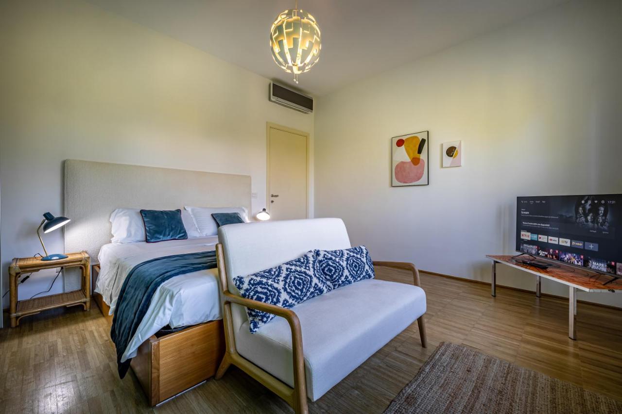 Yid Penthouse On Florence River With Parking Bagian luar foto