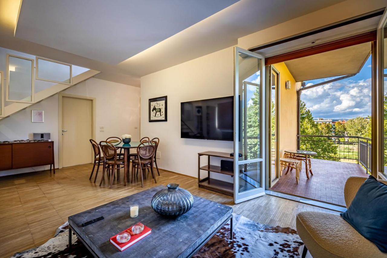 Yid Penthouse On Florence River With Parking Bagian luar foto